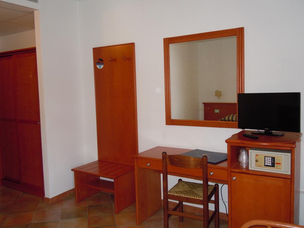 Hotel Il Castello Villaputzu Pokoj fotografie